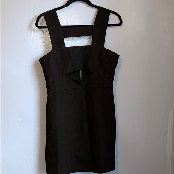 Dress - Picture 1 of 2